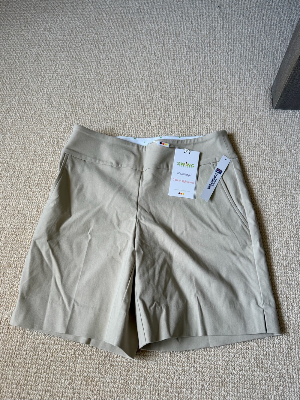 Cream/Tan Women’s Stretch Golf Shorts
